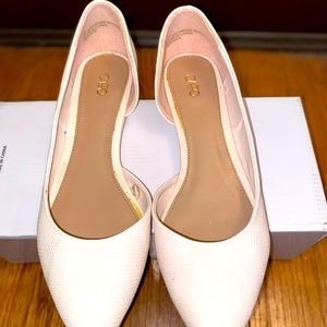 Cato Cream White Flats